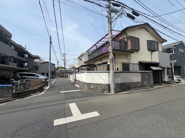 練馬区田柄5丁目　土地　都営大江戸線　光が丘の前面道路含む現地写真