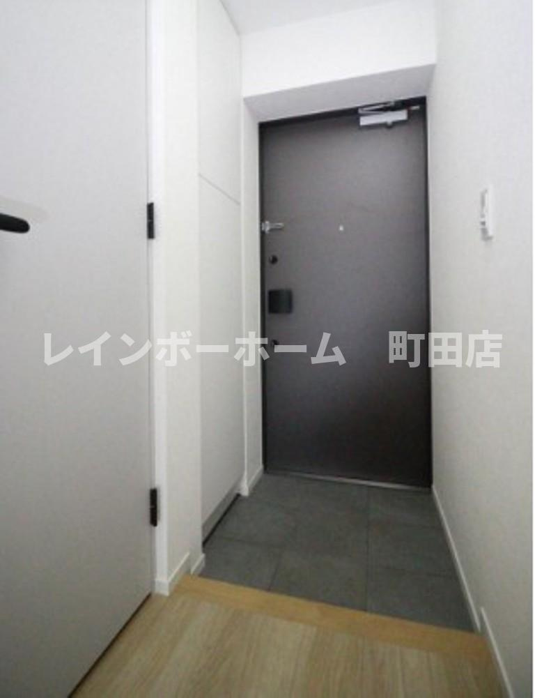 フォーラム鶴間※初期費用分割後払いサービス利用可能物件の玄関