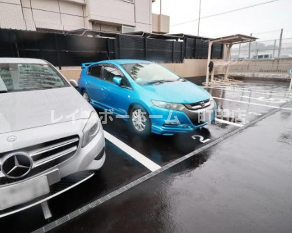 フォーラム鶴間※初期費用分割後払いサービス利用可能物件の駐車場