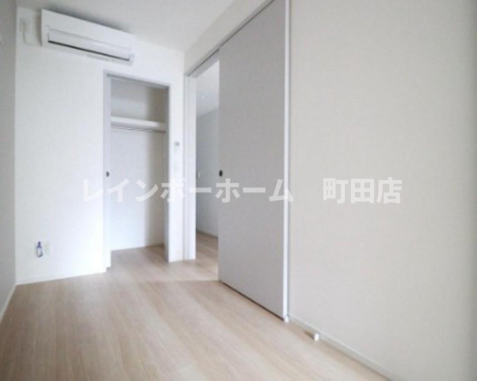 フォーラム鶴間※初期費用分割後払いサービス利用可能物件の居間・リビング