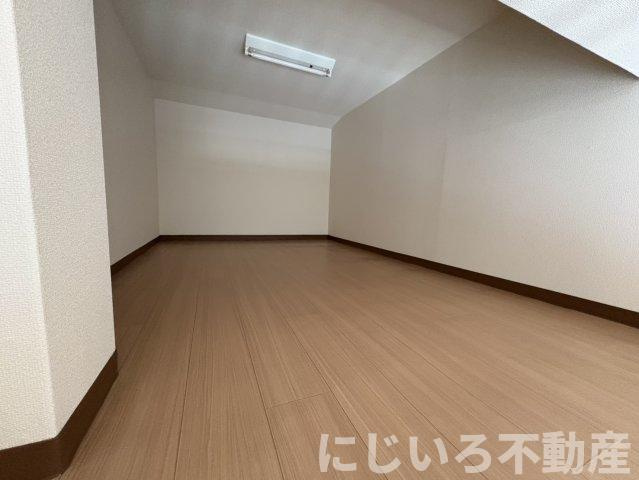 グレースソシアのその他