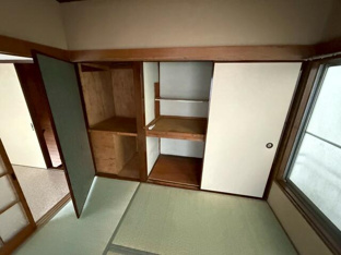 奥行のある収納は助かりますね♪
