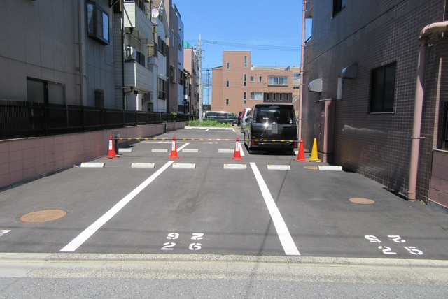 SWEET　HILLS瑞江の駐車場|敷地内に駐車場あります♪