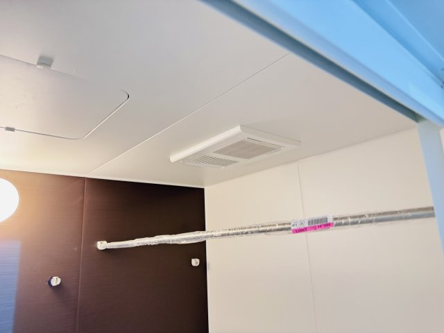 松戸市胡録台新築戸建【相模台小学校:10分】の冷暖房・空調設備|雨の日も安心の浴室乾燥機つき