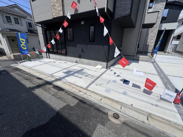 松戸市胡録台新築戸建【相模台小学校:10分】の駐車場|3号棟駐車スペース・2台駐車可