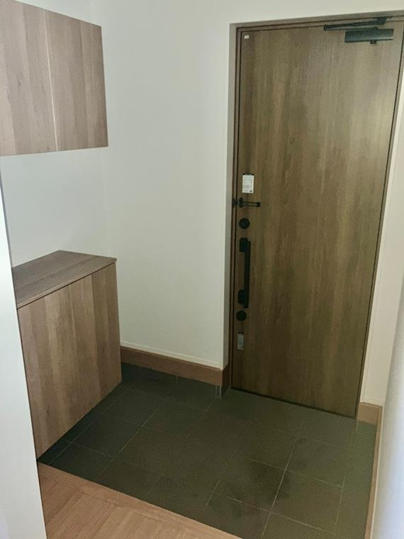 亀有戸建の玄関