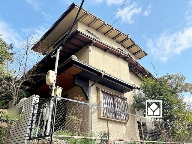 西宮市甲陽園西山町