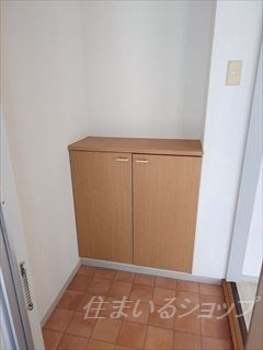 シャトルあすか　Ａの玄関