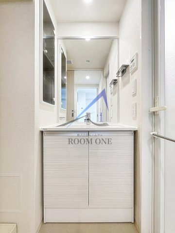 フレンシア文京関口の洗面所|独立洗面台です。