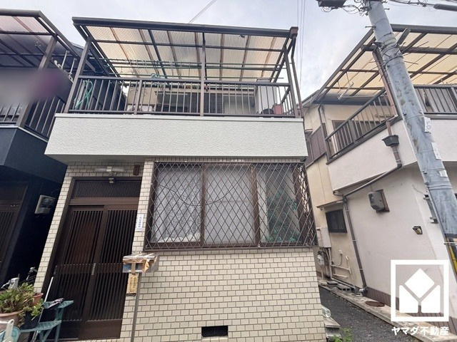 尼崎市大庄北5丁目の外観|閑静な住宅街にあり、静かな環境で落ち着いた生活をお送りいただけます。