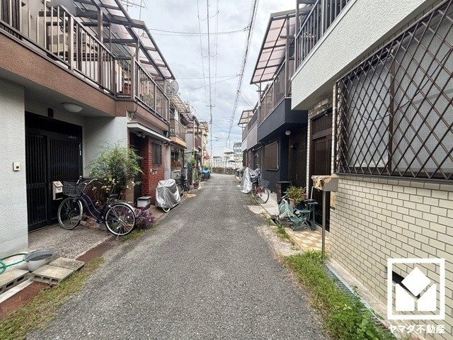尼崎市大庄北5丁目の前面道路含む現地写真|空き物件につき、ご内覧可能となっております。当日案内も可能ですのでぜひお問い合わせください。