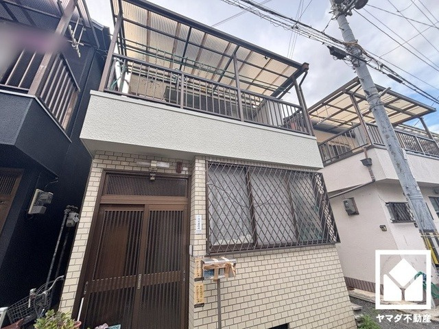 尼崎市大庄北5丁目の外観|「グルメシティ西大島店」まで徒歩9分、「ファミリーマート尼崎大庄北」まで徒歩7分など、お買い物施設が徒歩圏内に複数あり便利な住環境です。