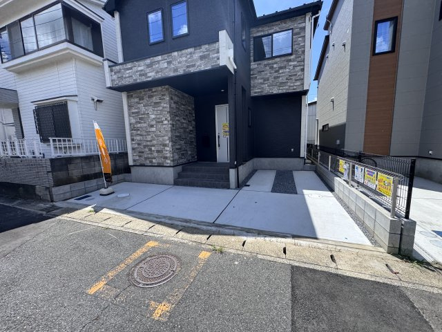 松戸市上本郷新築戸建【上本郷第二小学校:2分】の駐車場|駐車スペース・2台駐車可