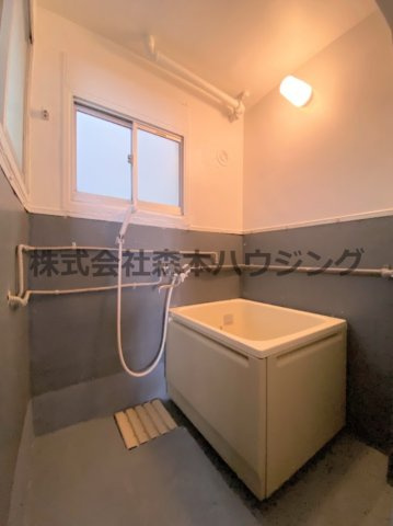 【浴室】 | 　ビレッジハウス私部1号棟 | きれいなお風呂です