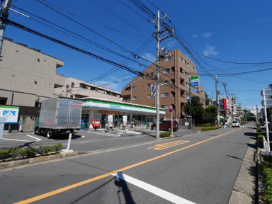 ファミリーマート桜川…まで447m