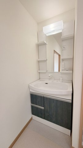 【独立洗面台】 | 北見市緑ヶ丘中古住宅