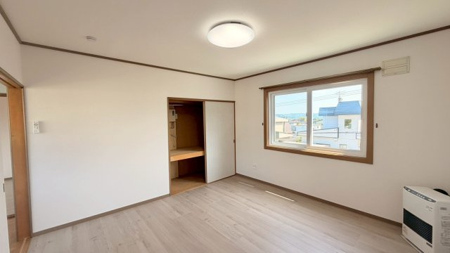【洋室】 | 北見市緑ヶ丘中古住宅