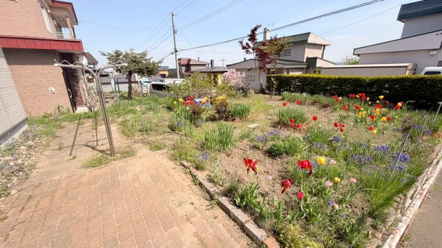 【庭】 | 北見市緑ヶ丘中古住宅