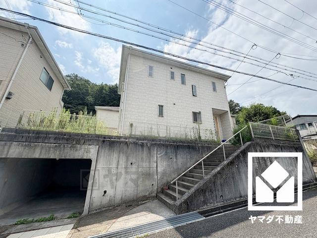 西宮市名塩平成台の外観|この家は、日々の暮らしをそっと支えてくれます。