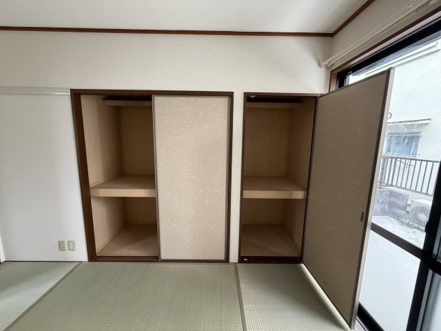 クリスタル武庫川の収納