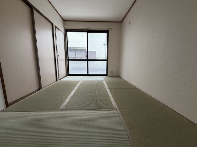 クリスタル武庫川の和室