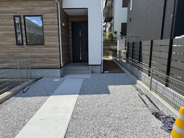『八王子市新築戸建て』八王子市丸山町27-4【仲介手数料無料】　２期の庭|～仲介手数料無料☆八王子ひなた不動産～八王子市丸山町　新築戸建て
