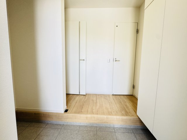 『八王子市新築戸建て』八王子市丸山町27-4【仲介手数料無料】　２期の玄関|～仲介手数料無料☆八王子ひなた不動産～八王子市丸山町　新築戸建て