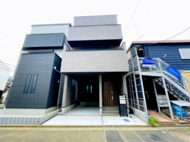 祝成約　八王子市　万町　新築戸建ての外観|～仲介手数料無料☆八王子ひなた不動産～八王子市万町　新築戸建て