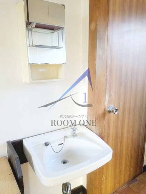 木之本ビルの洗面所|洗面台です。