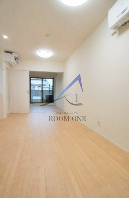 ＧＲＡＣＩＡＳ　ＣＡＭＩＮＯの居間・リビング|洋室のお部屋です。