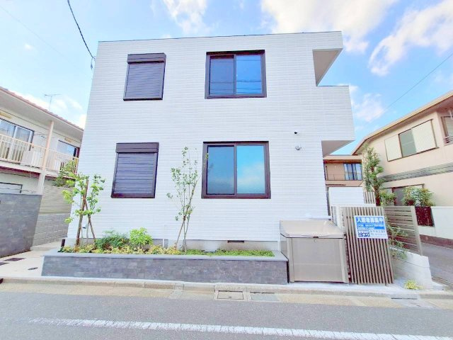 Ｖｉｌｌａ　Ｐｅｒｓｉｍｍｏｎ（ヴィラ　パーシモン）の外観|★７月入居開始♪省エネ・断熱性に優れた旭化成ヘーベルメゾン新築物件★