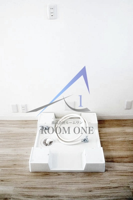 マンハイム西落合のその他|洗濯機置き場です。