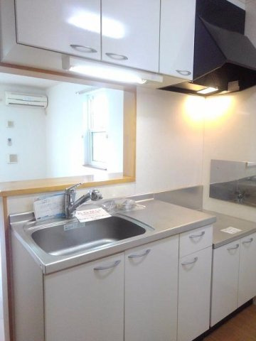 ラフィーネガーデンのキッチン|２口コンロ設置可能です★