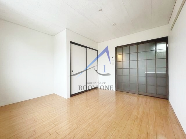 グレース８０の居間・リビング|洋室のお部屋です。