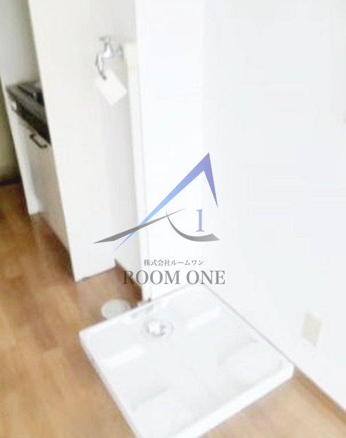 エスト高円寺の設備|洗濯機置き場です。