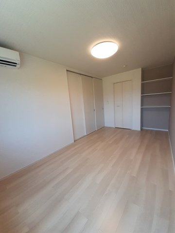 ブリアン　メゾン　みやき　Ａの寝室|クローゼット付の寝室です☆