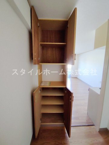 【収納】 | リトルハイム豊 | 大きなものも収納できそうです
