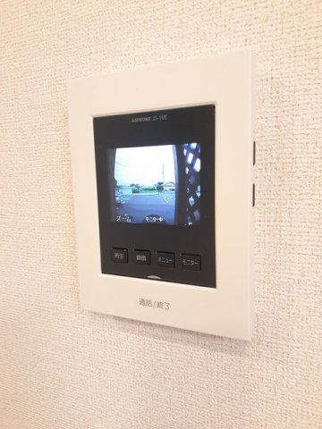 トレスプエンテ　Ⅰのセキュリティ|TVモニター付きで安心です☆