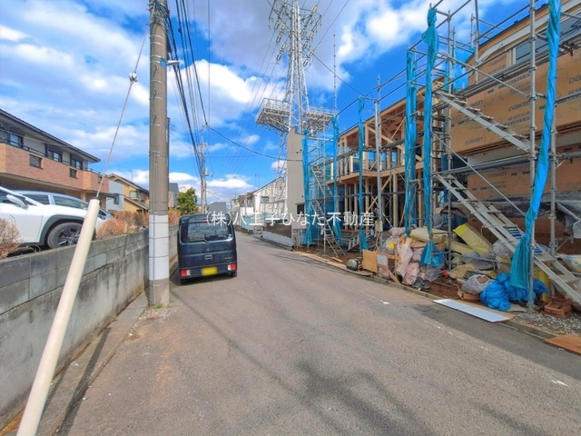祝成約済み　八王子市　めじろ台　新築戸建て　の前面道路含む現地写真|～仲介手数料無料☆八王子ひなた不動産～八王子市めじろ台　新築戸建て