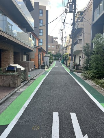 LiveFlat千駄木の周辺