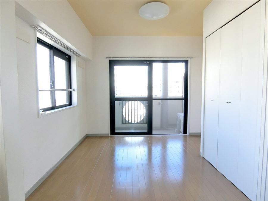 みついビルの内装