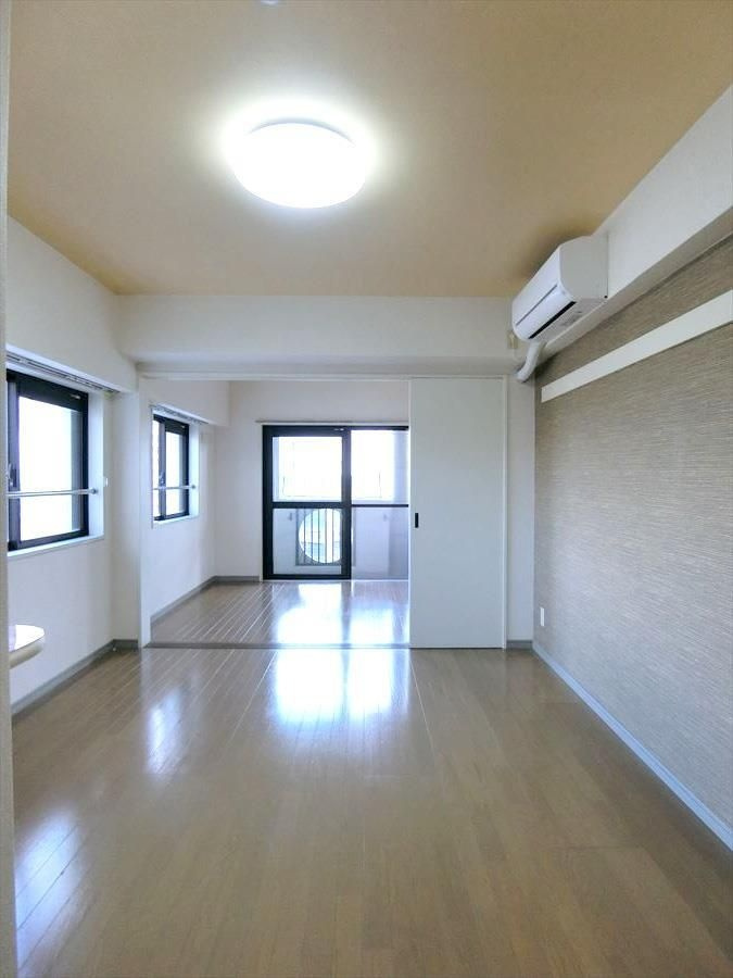 みついビルの内装