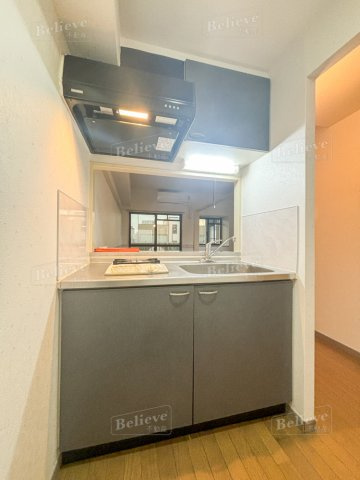 みついビルのキッチン|使い勝手の良いカウンターキッチン♪