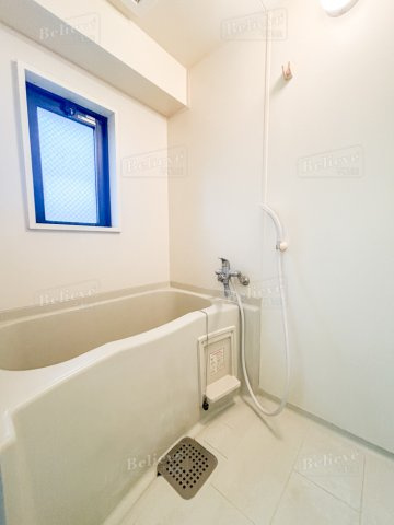 みついビルの浴室|きれいなお風呂です♪