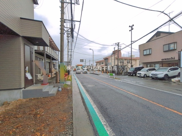 『八王子市新築戸建て』八王子市片倉町113-4【仲介手数料無料】　１期の前面道路含む現地写真|～仲介手数料無料☆八王子ひなた不動産～八王子市片倉町　新築戸建て