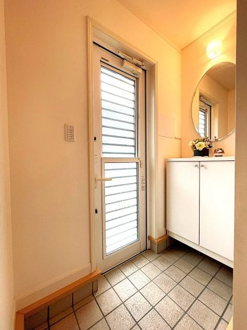 【玄関】の画像