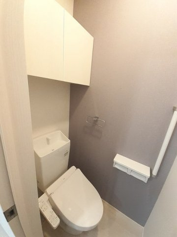 ジェルメメゾン　Ⅰのトイレ|嬉しい温水洗浄便座付きです♪