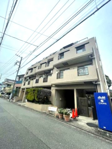 ライオンズマンション本牧第２の外観
