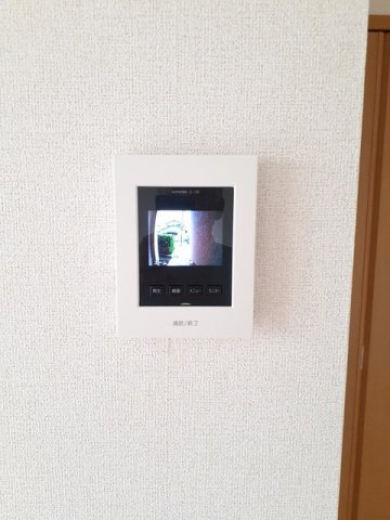 シャルマン壱番館のセキュリティ|TVモニター付きで安心です☆