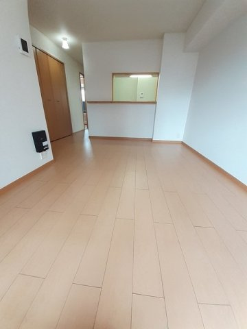 シャルマン壱番館の居間・リビング|広いリビング☆